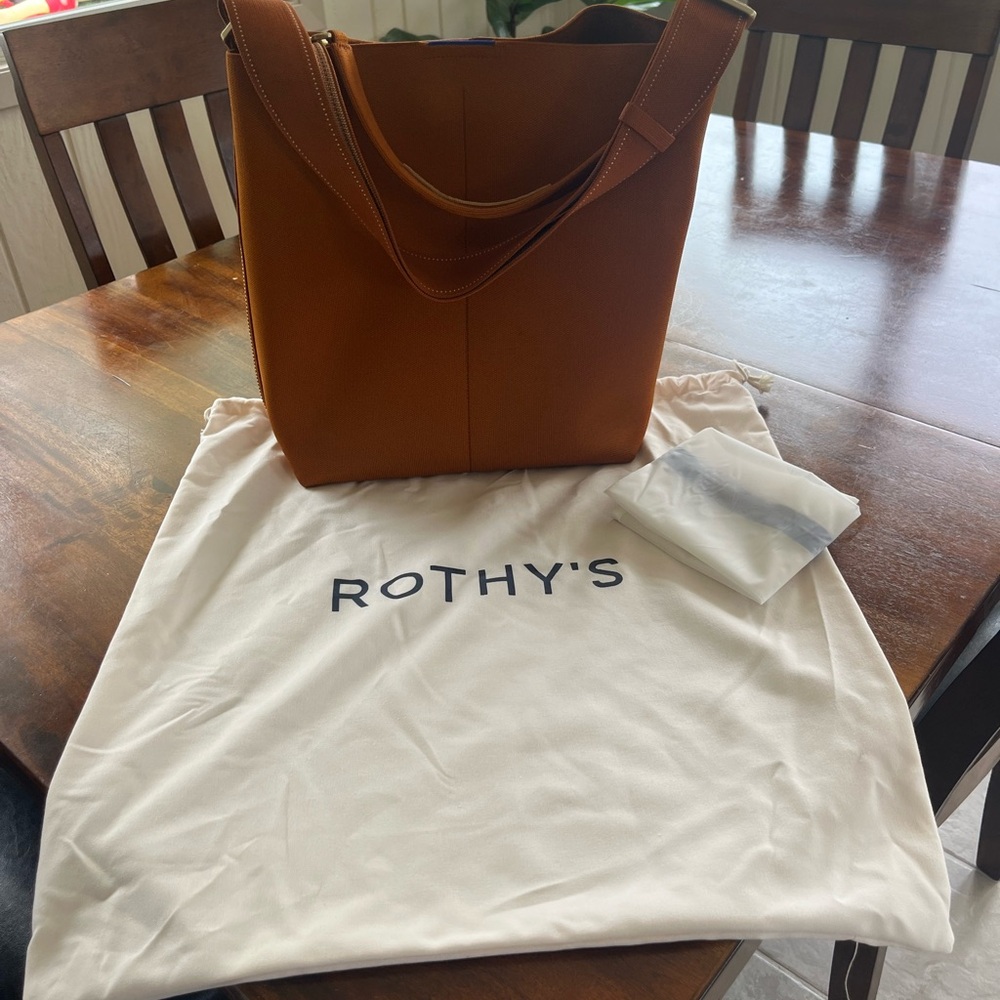 Rothy’s Amber Bucket Bag